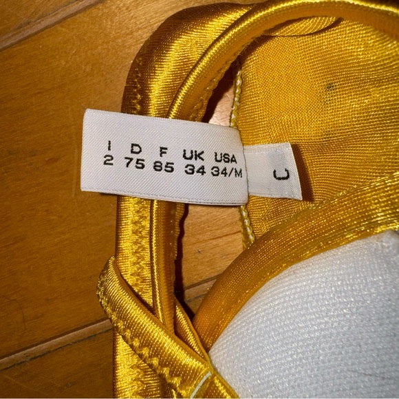 Moschino bathingsuit top - Picture 6 of 6